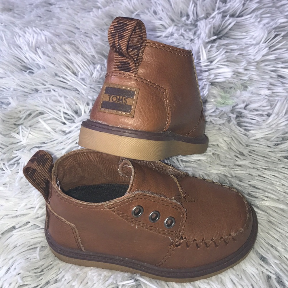 TOMS toddler shoes